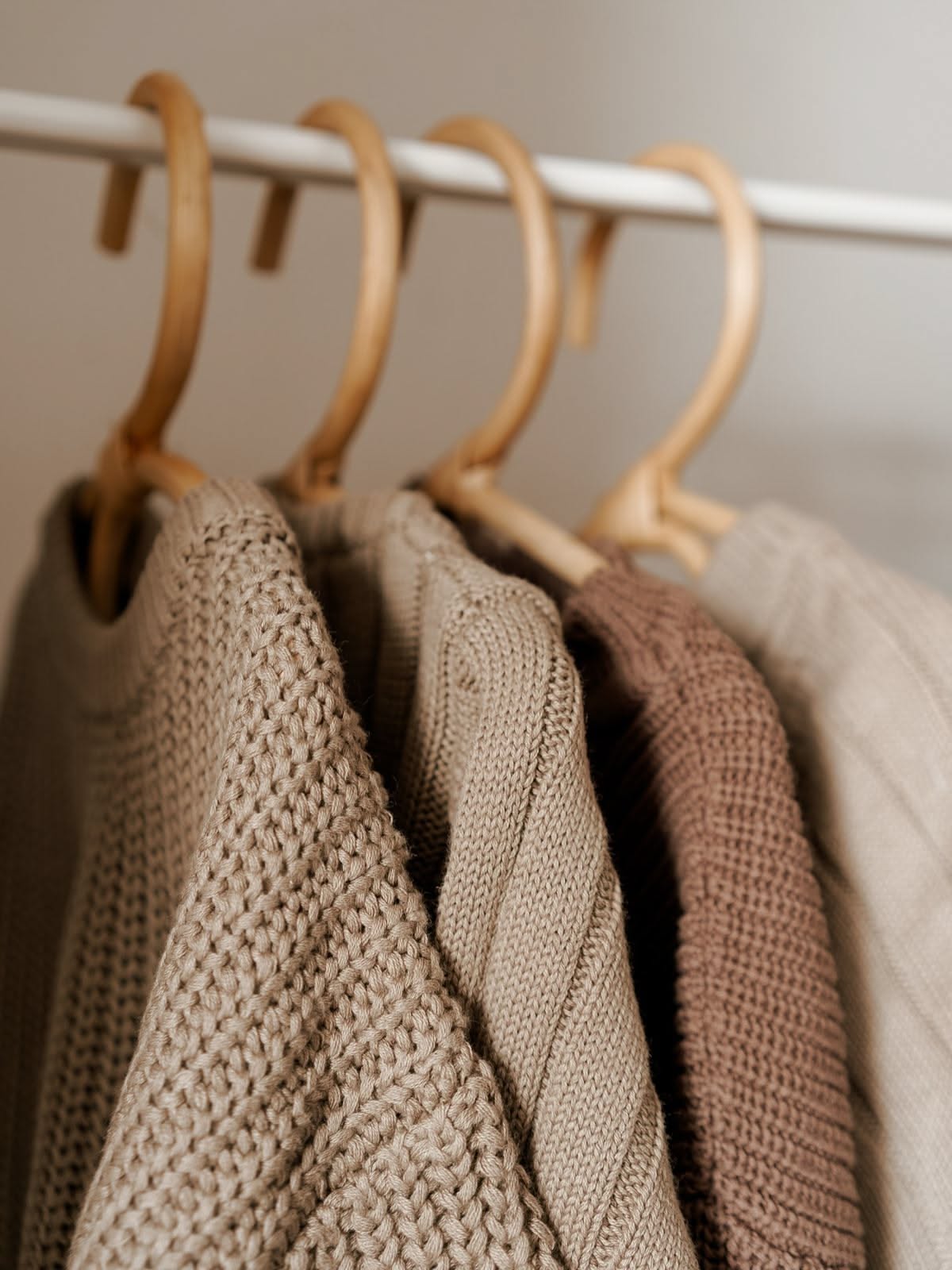 Hanging garments